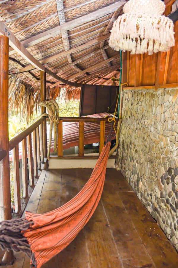 Casa Hostal Villa Del Rio エル・ザイノ エクステリア 写真